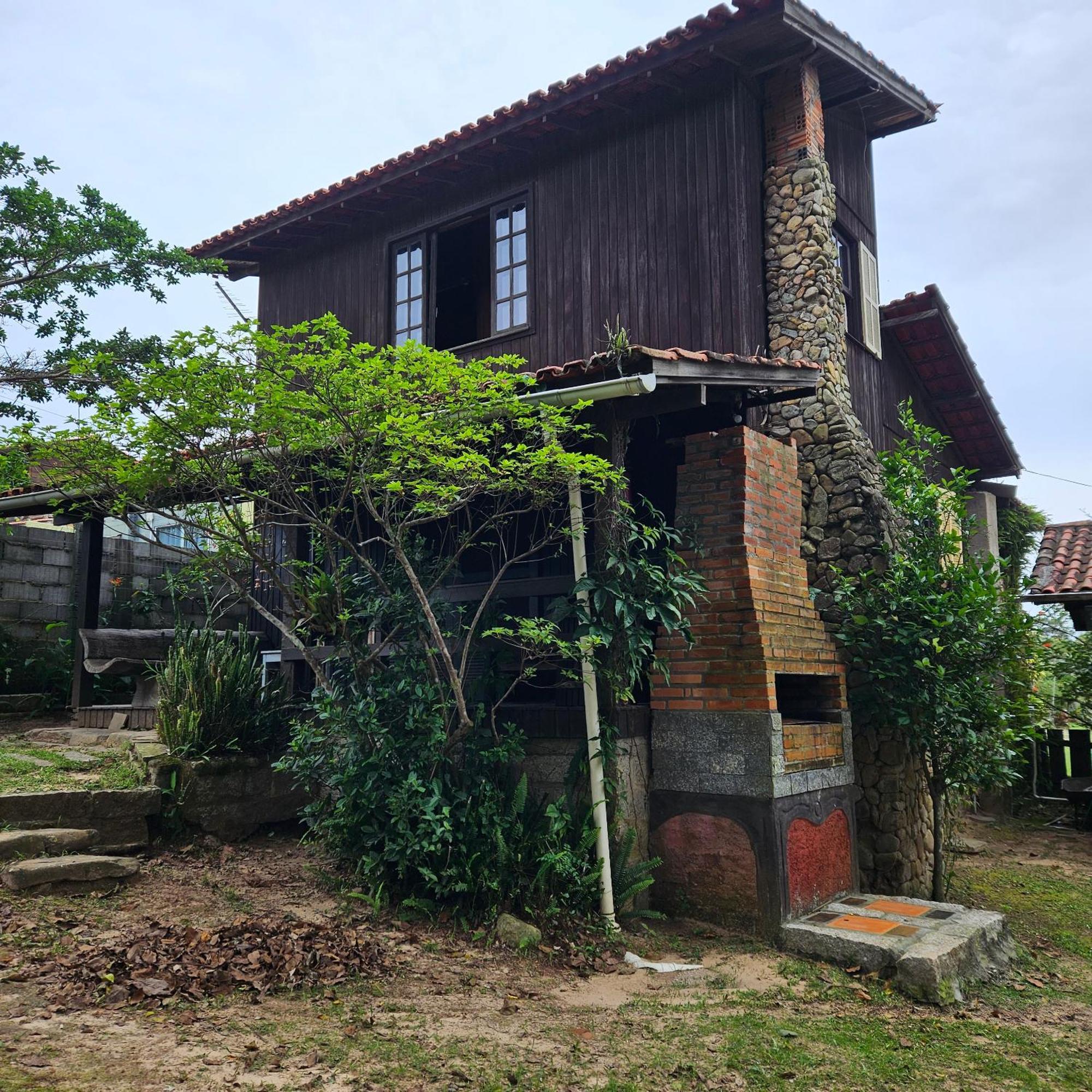 Inn Meia Lua Praia do Rosa